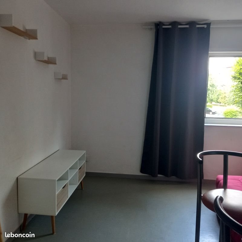 Appartement à louer, 18m², Pau