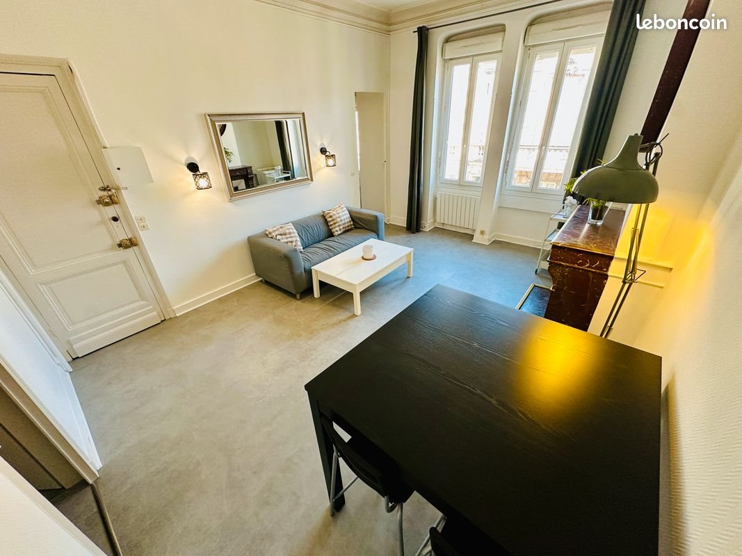 Appartement à louer, 38m², Bordeaux