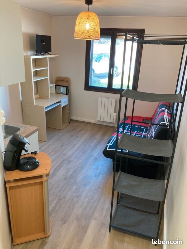 Appartement à louer, 15m², Saint-Genis-Laval