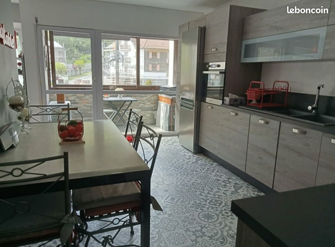 Appartement à vendre, 84m², Fourneaux