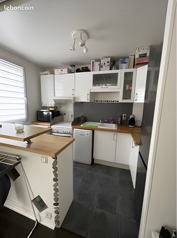 Appartement à louer, 46m², Évry-Courcouronnes