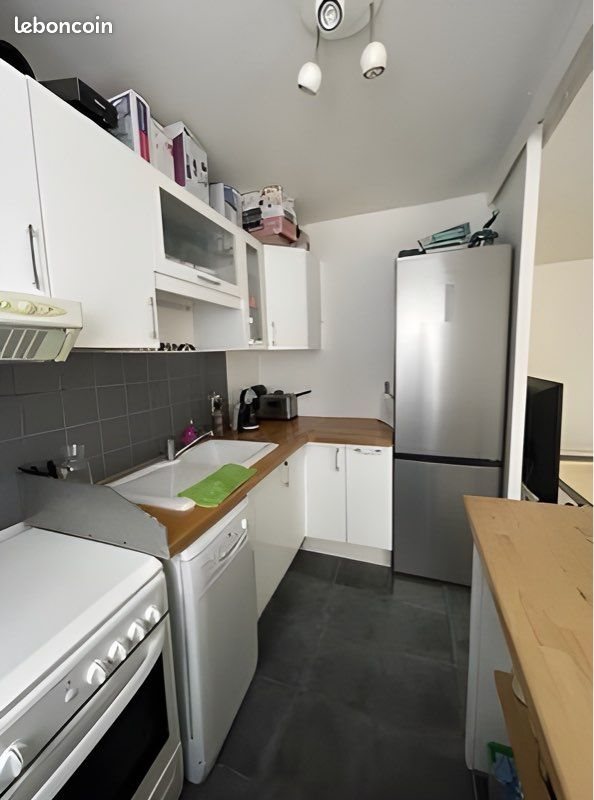 Appartement à louer, 46m², Évry-Courcouronnes