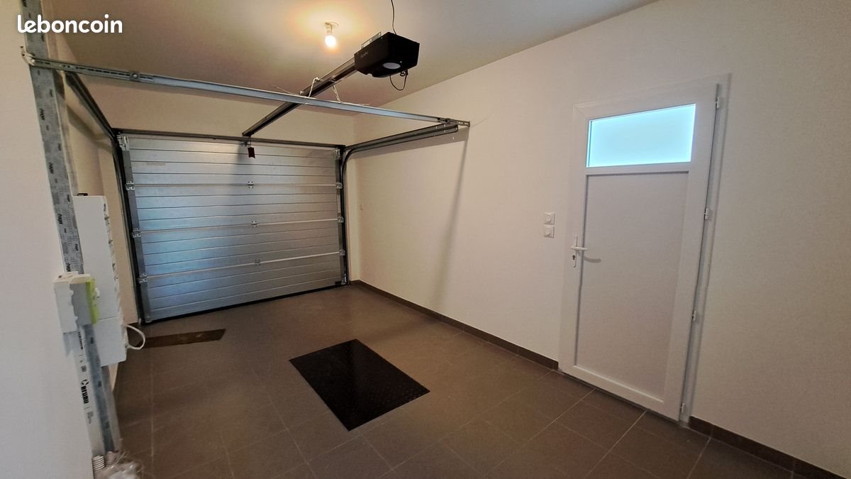 Maison à louer, 104m², Saint-Claude-de-Diray