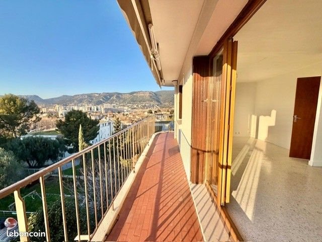 Appartement à louer, 68m², Toulon