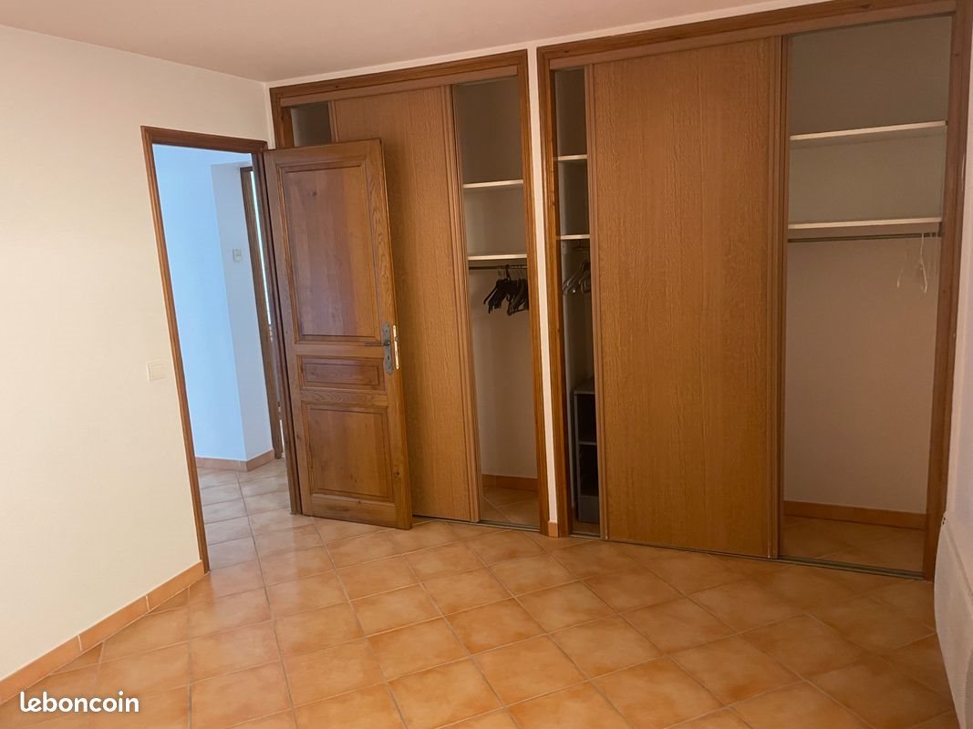 Appartement à louer, 90m², Le Beausset