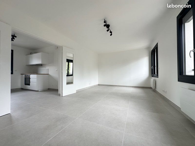 Appartement à louer, 80m², Antony
