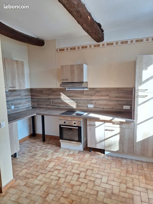 Appartement à louer, 37m², Lorgues