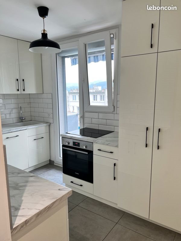 Appartement à louer, 86m², Grenoble