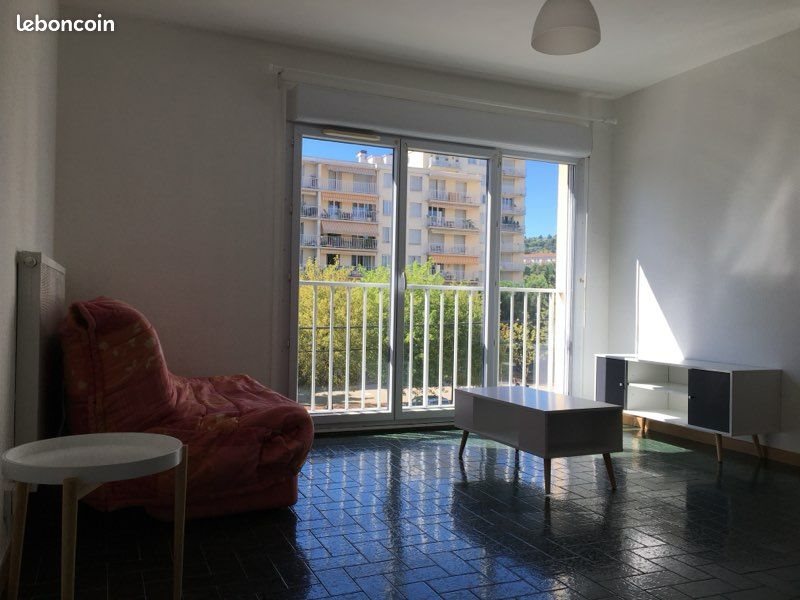 Appartement à louer, 30m², Oullins