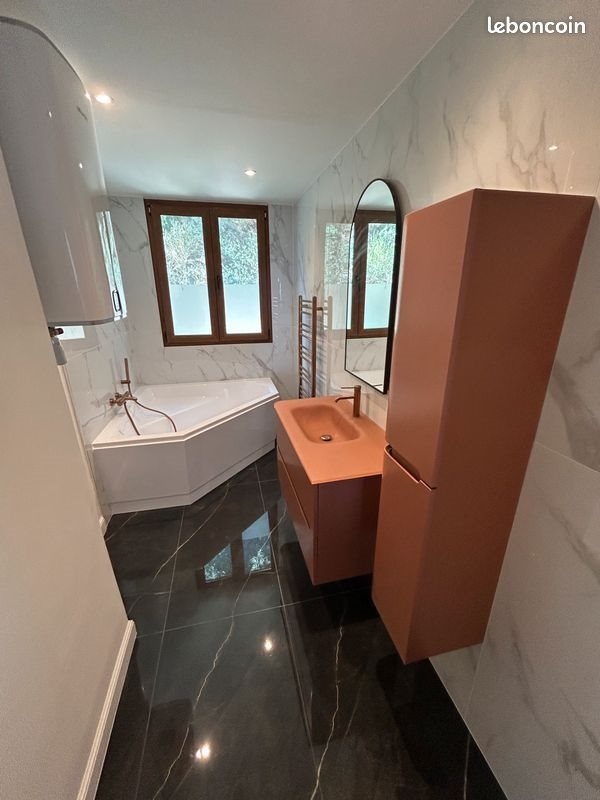 Appartement à louer, 58m², Bastia