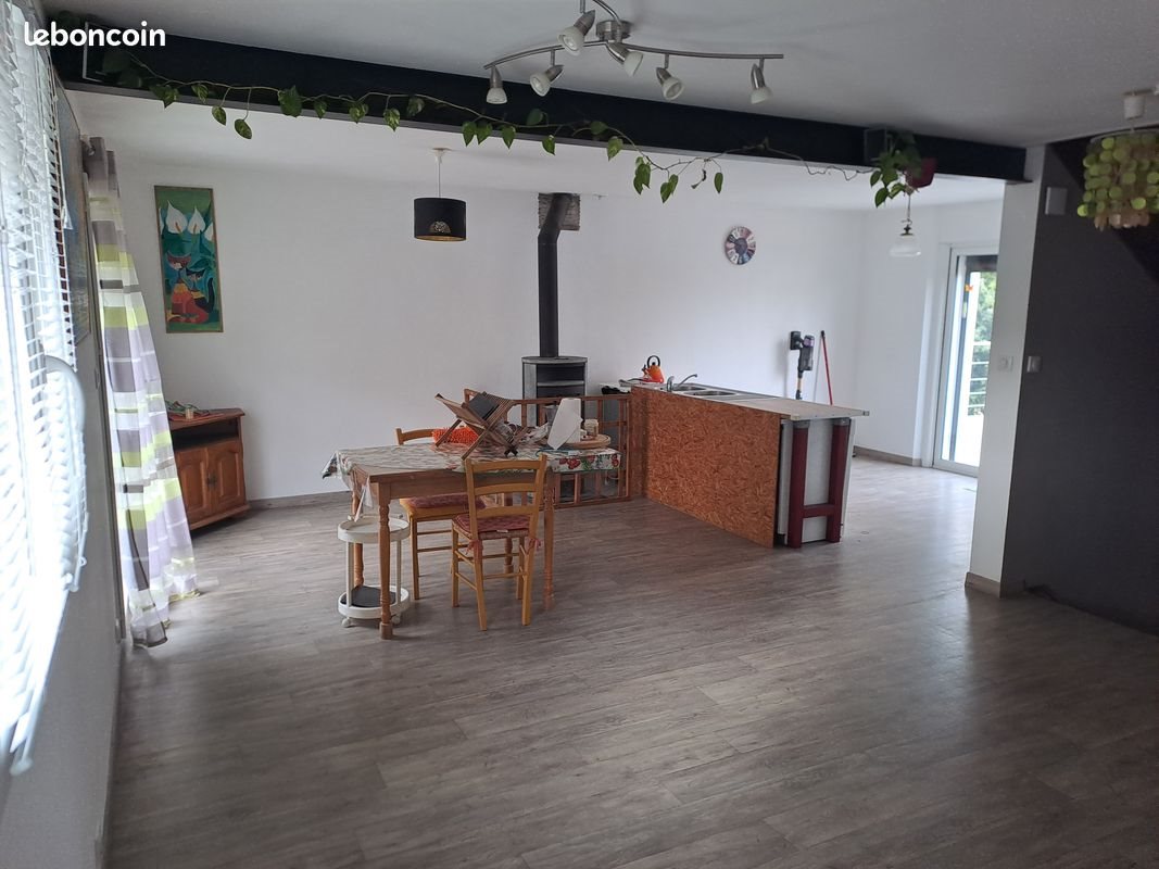 Maison à vendre, 120m², Theix