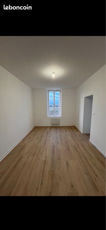 Appartement à louer, 40m², Corbigny