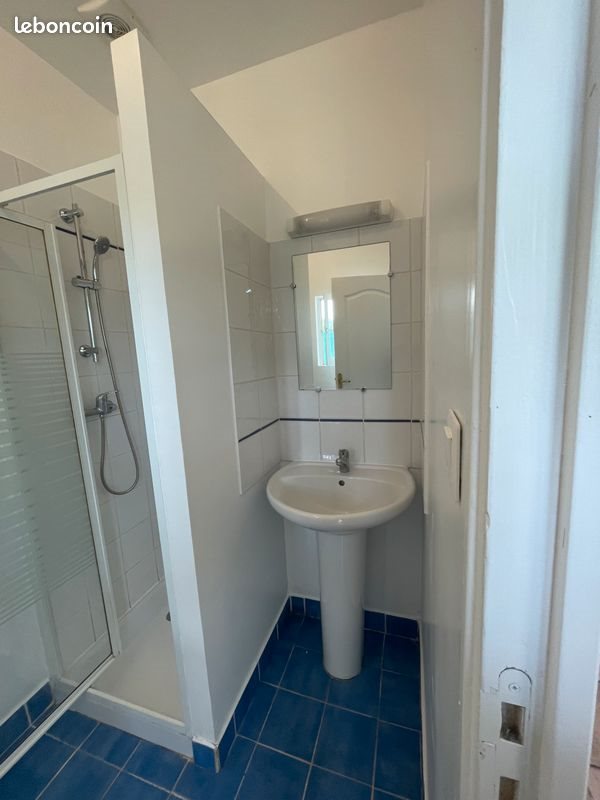 Appartement à louer, 18m², Corbières-en-Provence