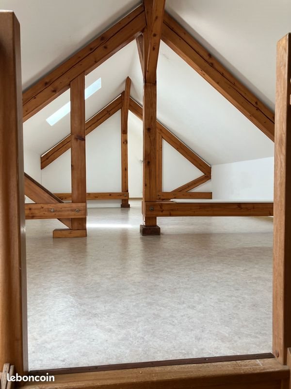 Appartement à louer, 120m², Puttelange-aux-Lacs