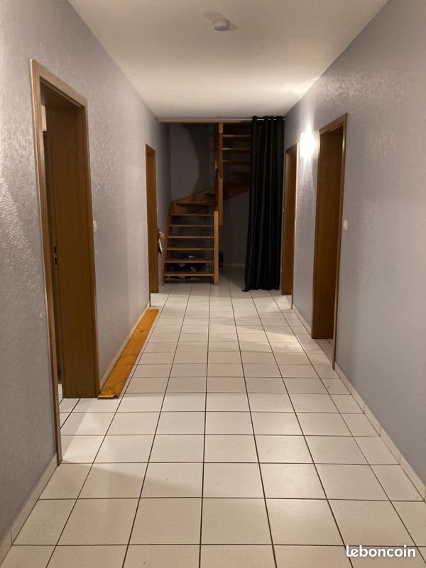 Appartement à louer, 120m², Puttelange-aux-Lacs