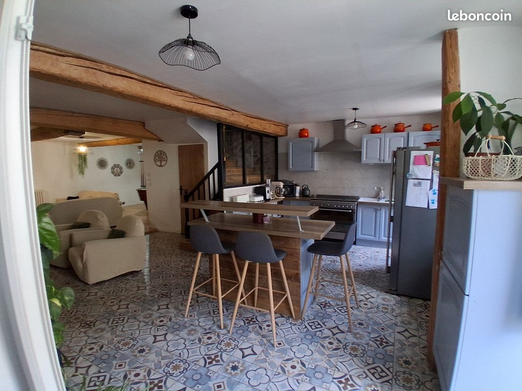 Maison à vendre, 200m², Roquefeuil