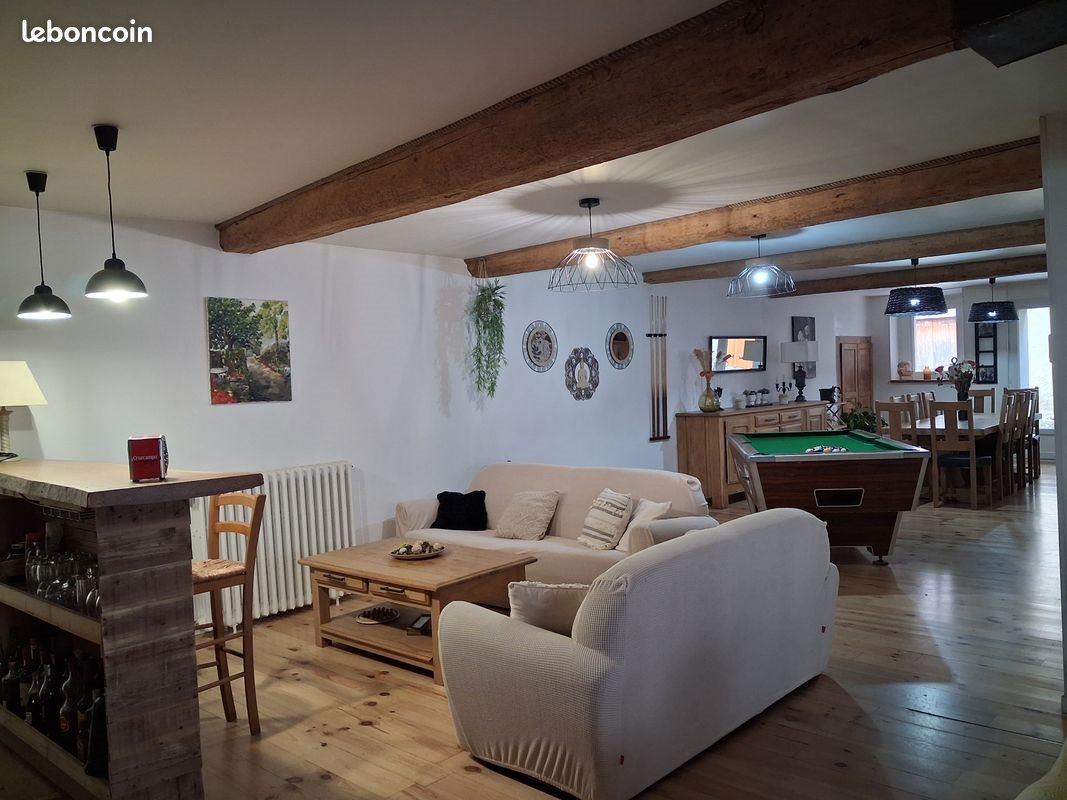 Maison à vendre, 200m², Roquefeuil