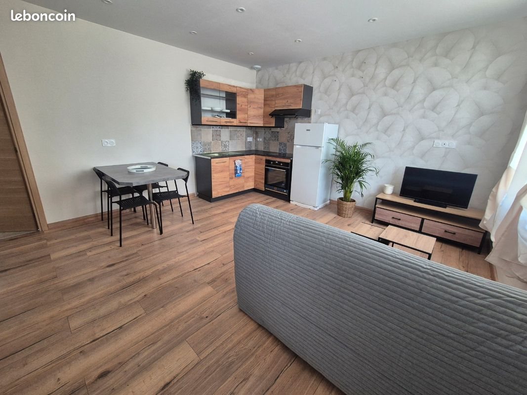 Maison à louer, 30m², Millau