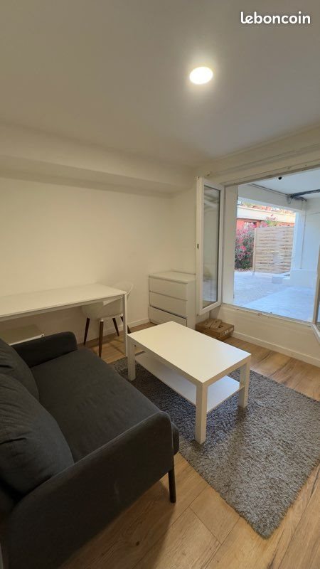 Appartement à louer, 25m², Bougival