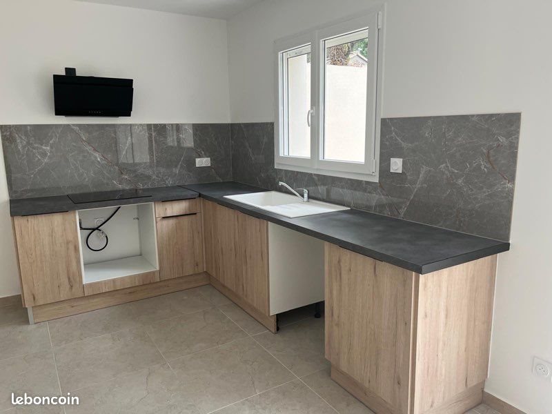 Maison à louer, 90m², Bollène