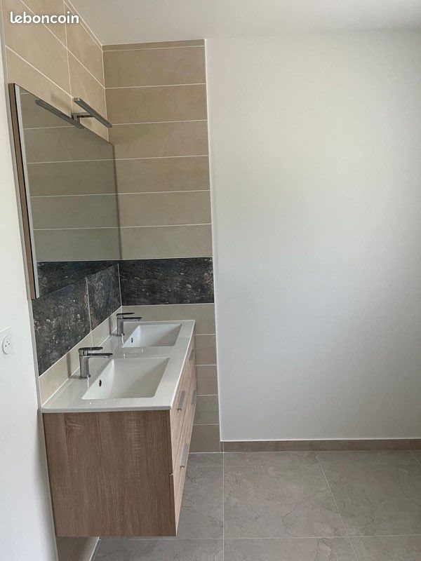 Maison à louer, 90m², Bollène