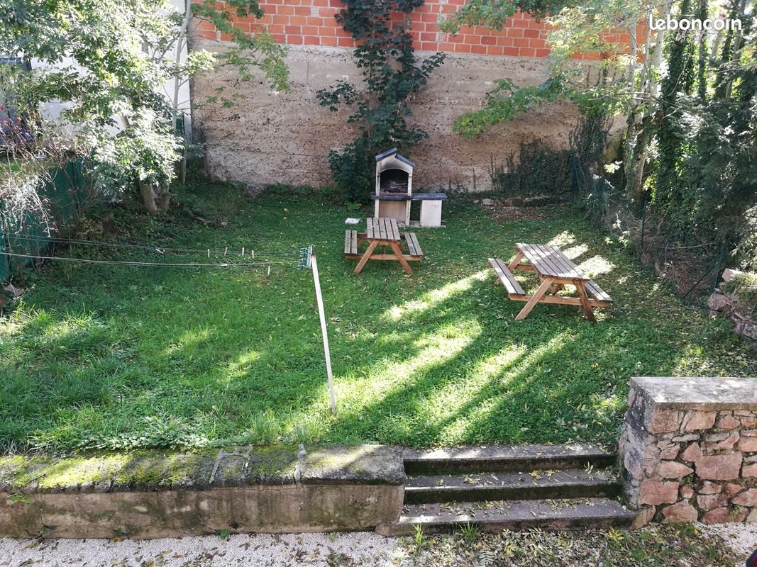 Appartement à louer, 90m², Cours-la-Ville