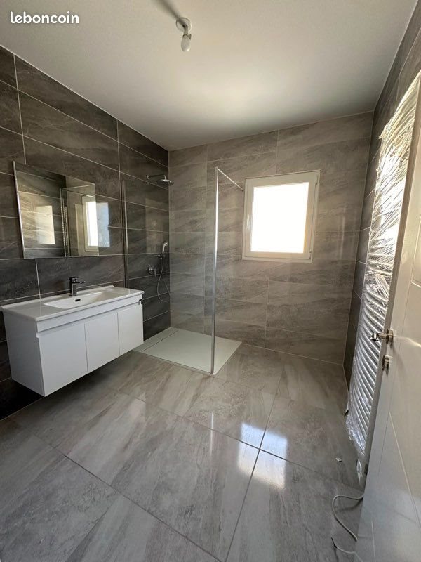Maison à louer, 116m², Oyonnax