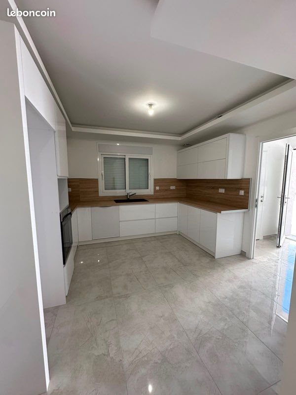 Maison à louer, 116m², Oyonnax