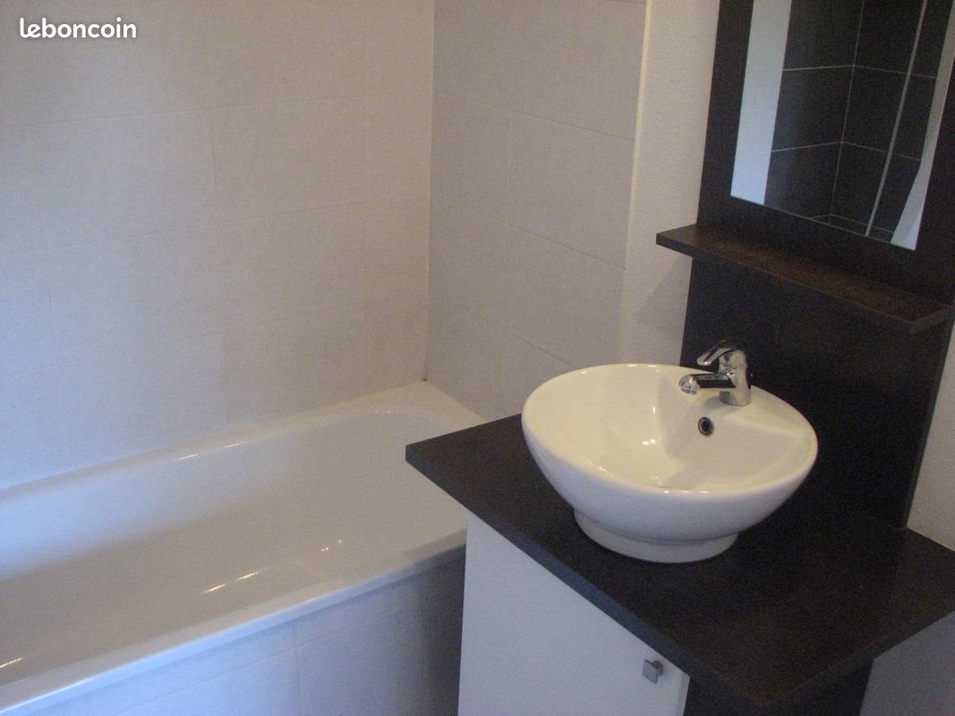Appartement à louer, 37m², Saint-Perdon