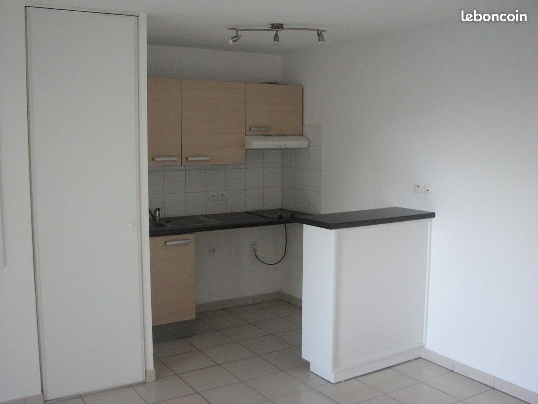 Appartement à louer, 37m², Saint-Perdon