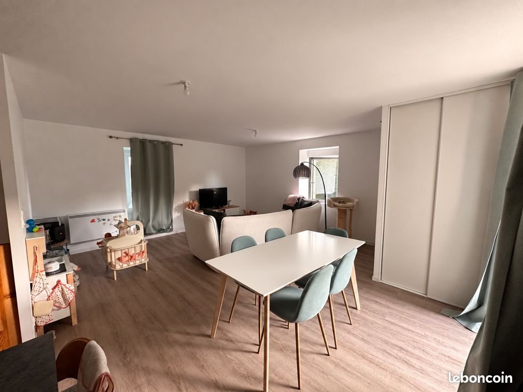 Maison à louer, 100m², Sonnac