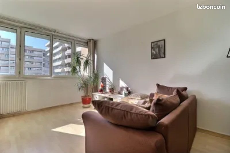 Appartement à louer, 64m², Colombes