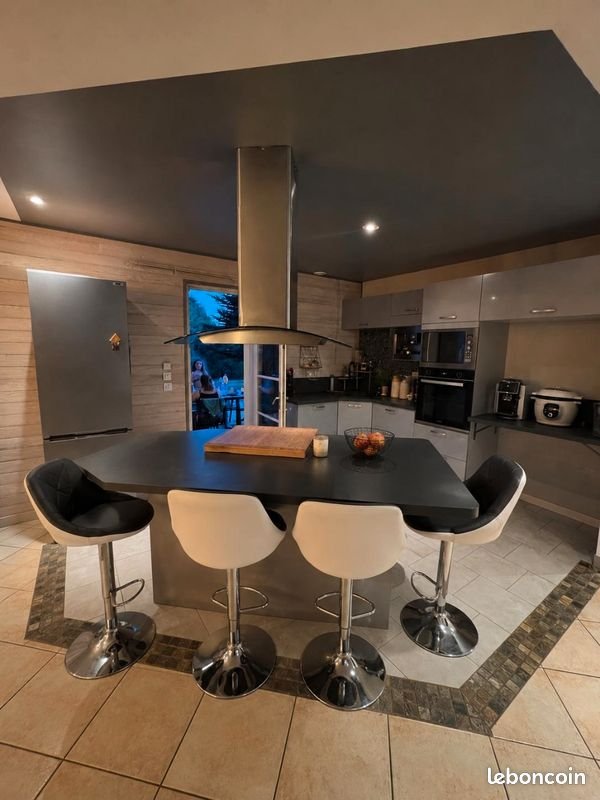 Maison à vendre, 122m², La Chapelle-Souëf