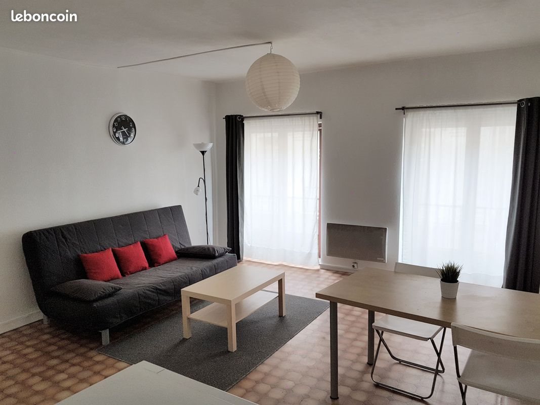 Appartement à louer, 44m², Saint-Étienne