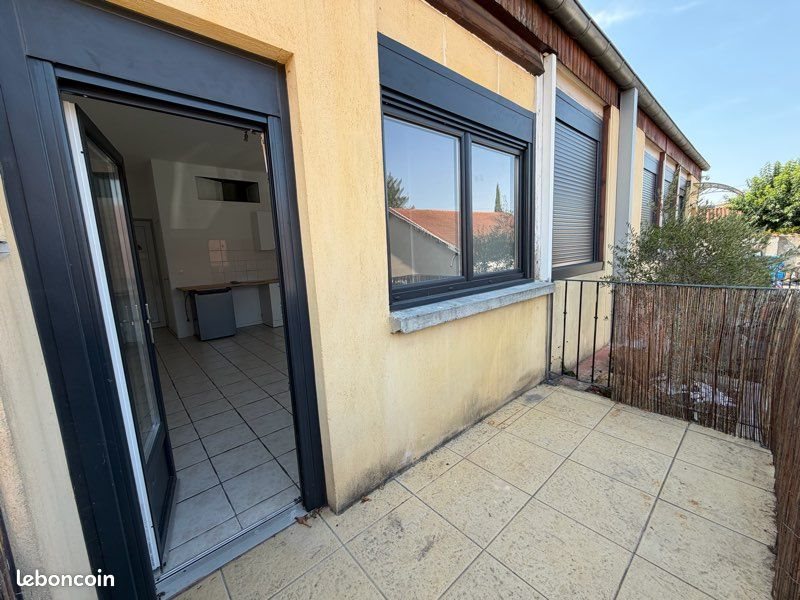 Appartement à louer, 19m², Oullins