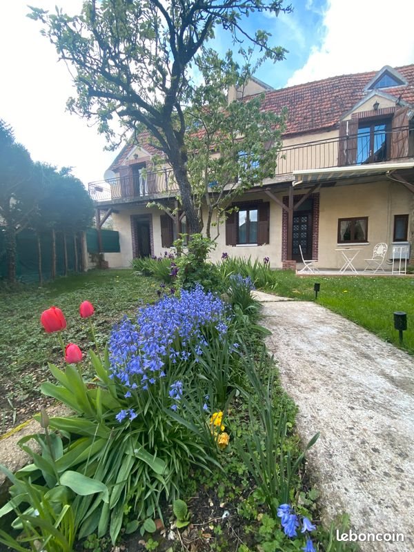 Appartement à louer, 100m², Saint-Clément