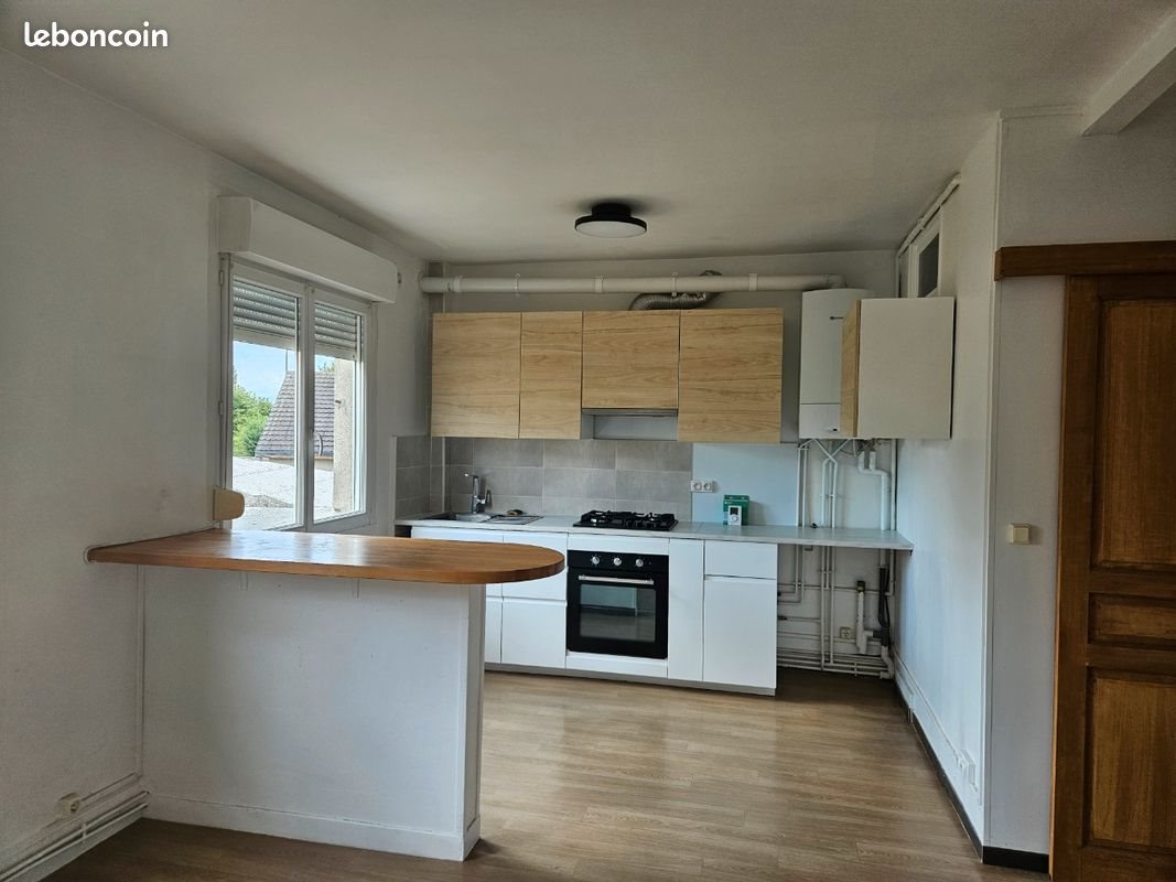 Appartement à louer, 38m², Charleville-Mézières