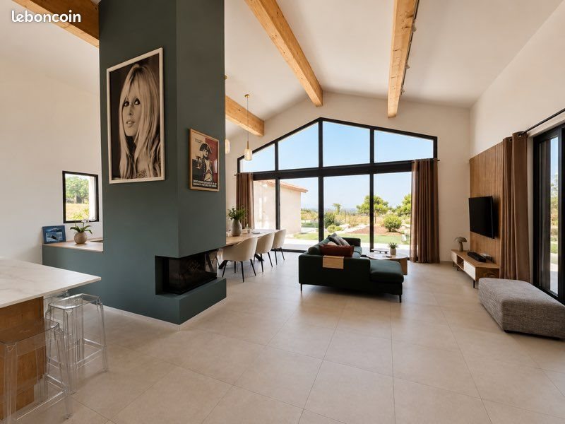 Maison à vendre, 160m², Sainte-Colombe-de-la-Commanderie