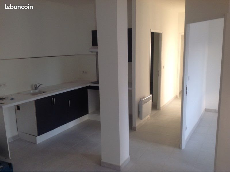 Appartement à louer, 652m², Saint-Laurent-de-la-Cabrerisse