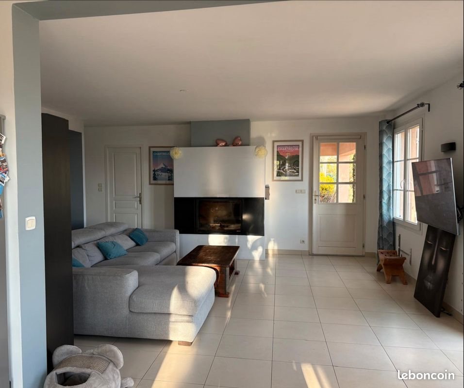 Maison à vendre, 106m², Coursegoules
