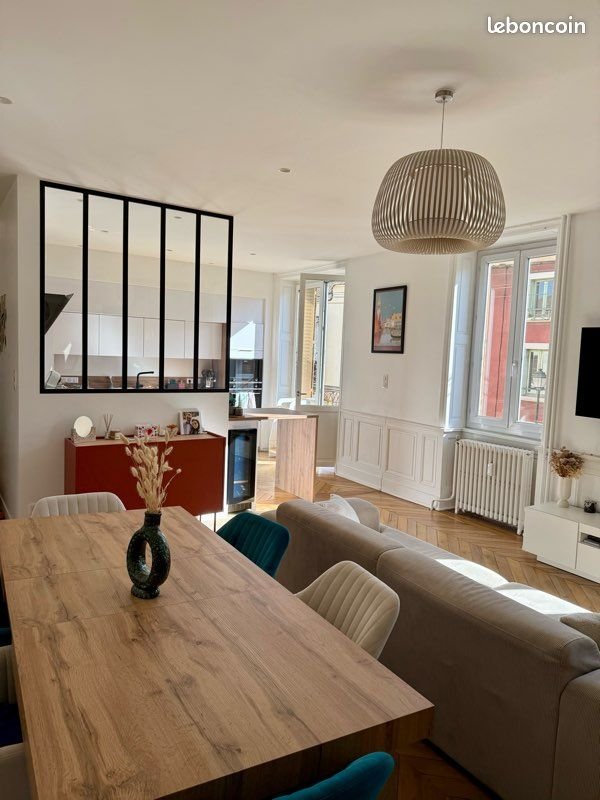 Appartement à vendre, 105m², Belleville