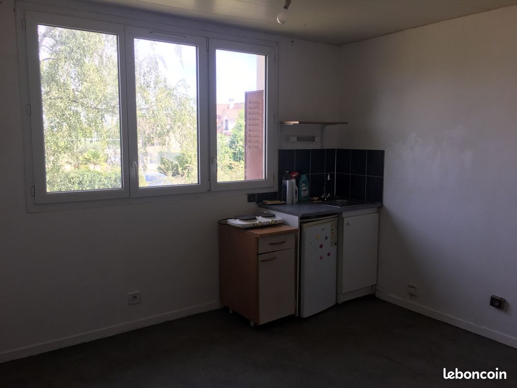 Appartement à louer, 16m², Brétigny-sur-Orge