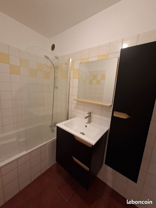 Appartement à louer, 80m², Stenay