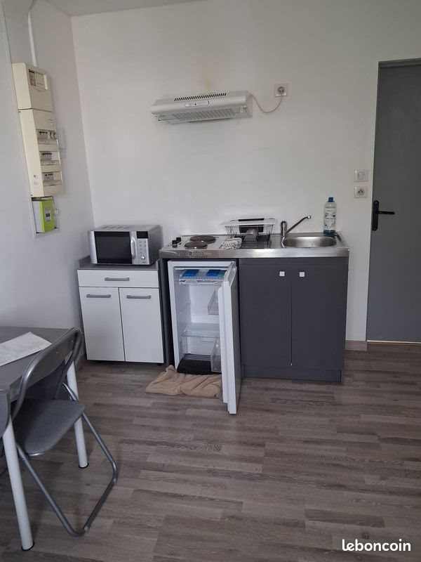 Appartement à louer, 18m², Angoulême