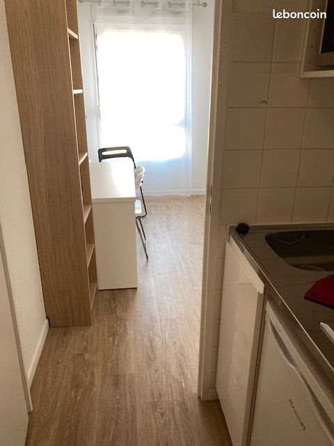 Appartement à louer, 18m², Courbevoie