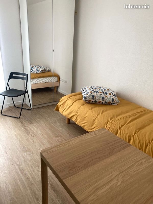 Appartement à louer, 18m², Courbevoie