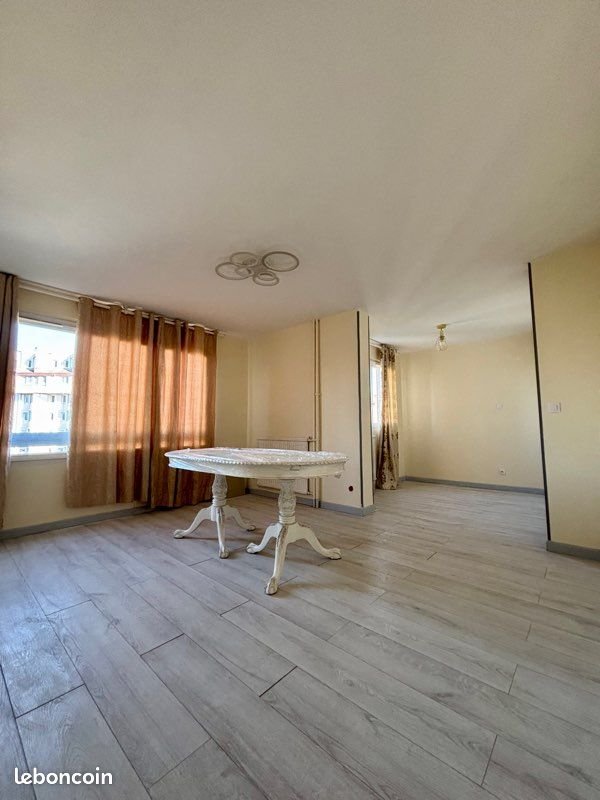 Appartement à louer, 61m², Sartrouville