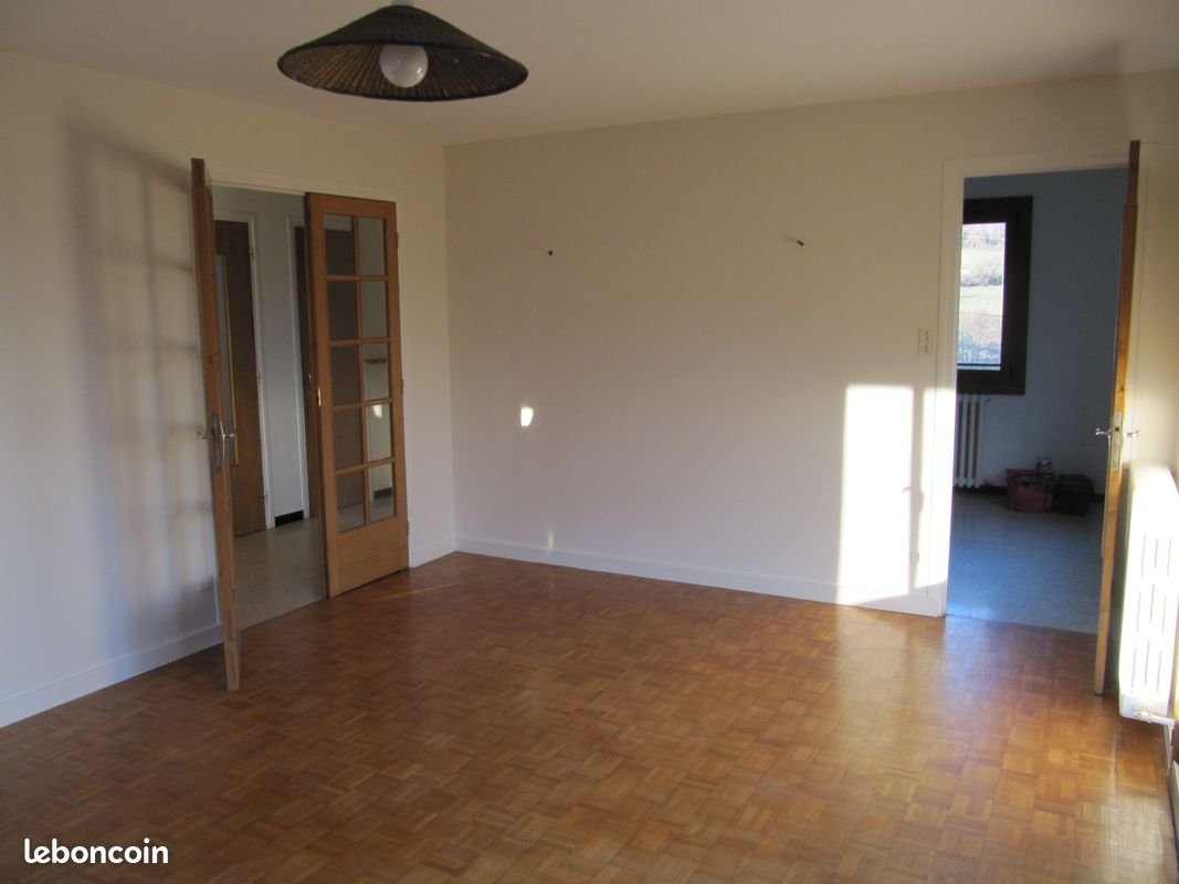 Maison à louer, 78m², Pierre-Châtel