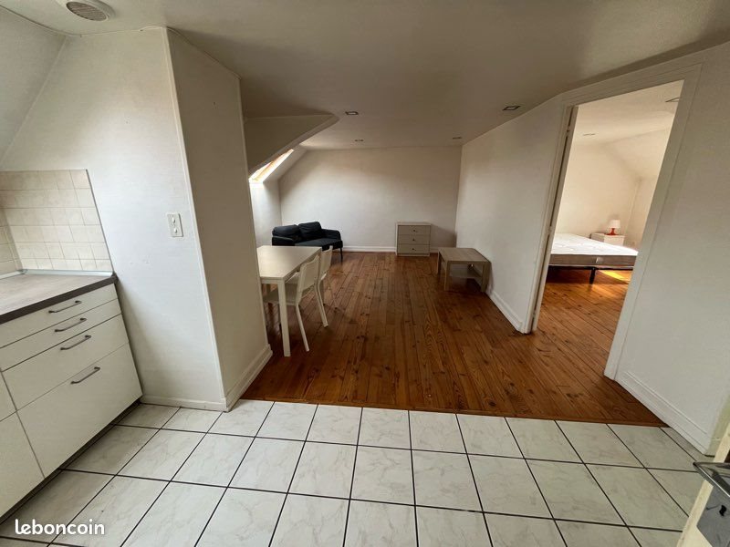 Appartement à louer, 49m², Moulins