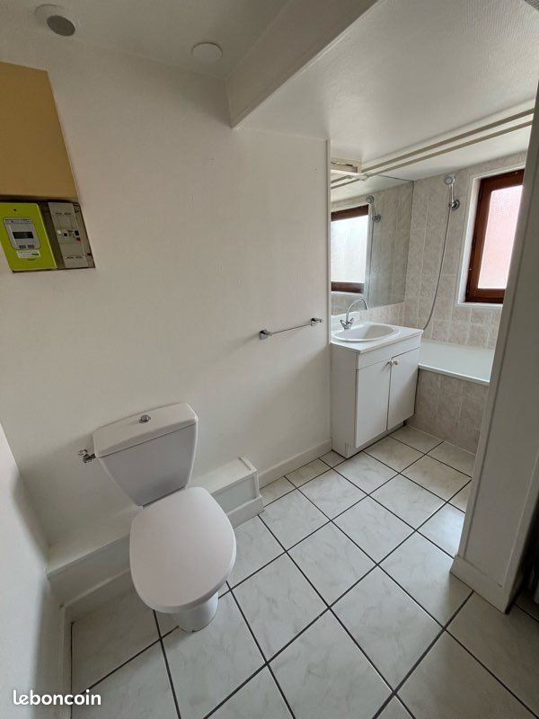 Appartement à louer, 49m², Moulins